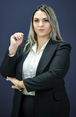 Dra. Laura SantosOAB/RS 124.329